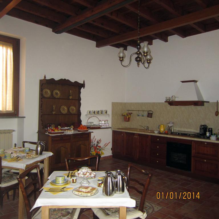 Bed And Breakfast Azienda Agricola Cascina Salazzara Magenta Bilik gambar